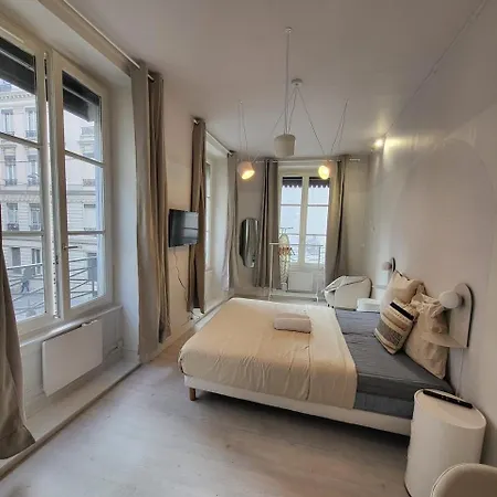 Aubert - Check In H24 - Wifi Apartment Lyon