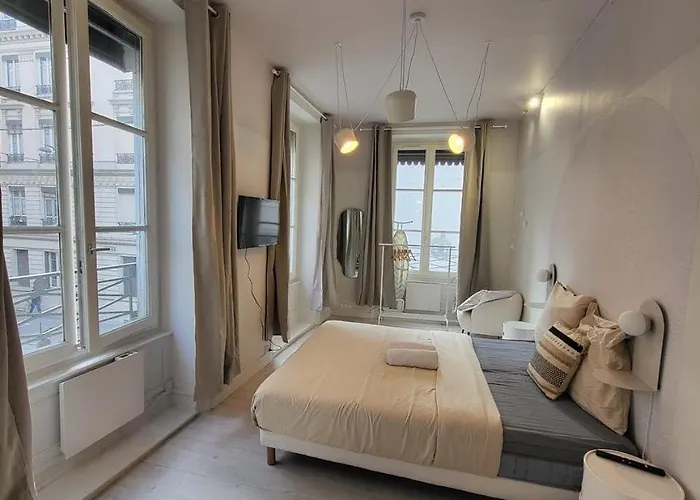 Aubert - Check In H24 - Wifi 公寓 里昂